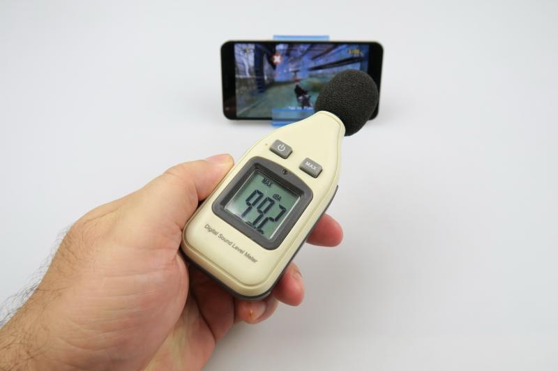 Putere volum LG Q6: LG-Q6_007.JPG