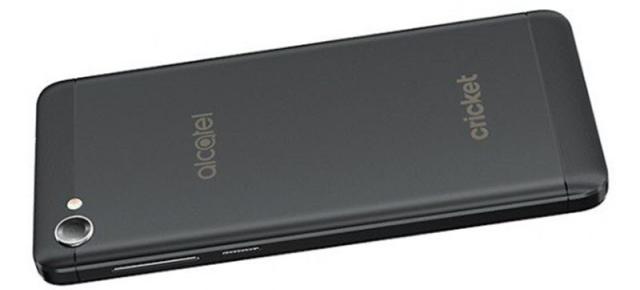 Alcatel Pulsemix este un smartphone cu preț de 79 dolari și dotări interesante; rulează Android Nougat și aduce accesorii modulare