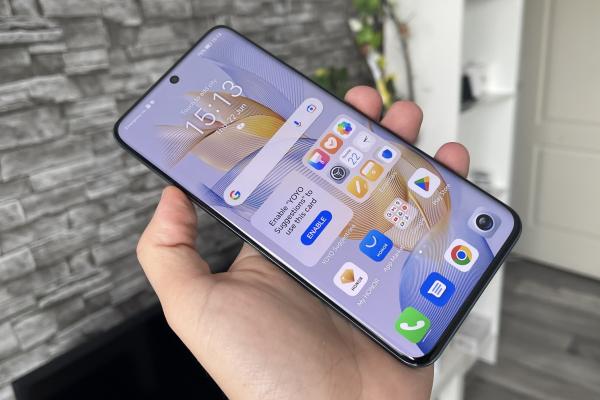 Honor 90 - Galerie foto Mobilissimo.ro