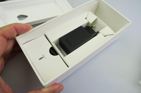 Sony Xperia 1 III - Unboxing: Sony-Xperia-1-III_004.JPG