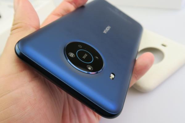 Nokia X20 5G Unboxing: telefon midrange 5G cu cameră quad Zeiss, dar la ce preţ?