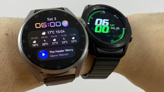 <b>Comparaţie Huawei Watch 3 Pro versus Samsung Galaxy Watch3 Titanium: HarmonyOS se ridică la nivelul unei experienţe mature</b>Am avut ocazia să petrec o săptămână în compania lui Huawei Watch 3 Pro Titanium, iar rezultatul a fost recenzia de aici. Apoi am petrecut o săptămână şi cu ediţia Classic de Watch 3 Pro, în paralel cu un 