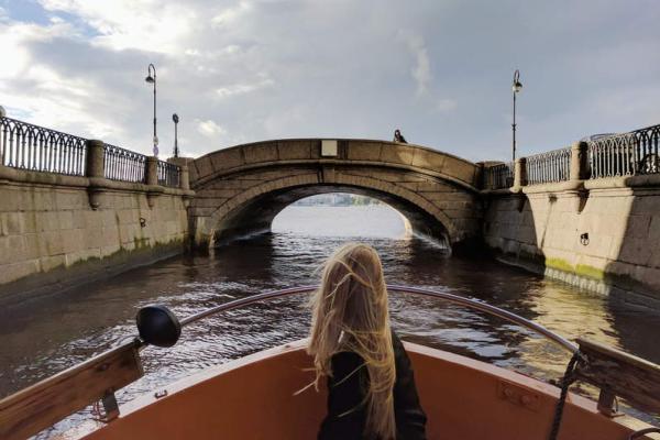 Smartphone-urile Google Pixel primesc un site dedicat lansării de pe 4 octombrie; vedem posibile fotografii capturate de noile handset-uri