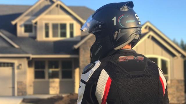 <b>O colecţie de filmări şi reglaje foto iPhone 7 Plus puse cap la cap realizează un super videoclip (Video)</b>E drept că senzorul foto adus de către iPhone 7 este unul din zona high-end, precum și modulul dual pe care îl avem la bordul variantei phablet numită iPhone 7 Plus. După o serie de teste comparative asupra cărora am privit anterior, ne îndreptăm acum