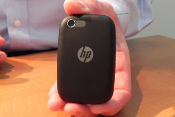 MWC 2011: HP Veer, un telefon mic dar puternic; iată-l În acțiune (Video)