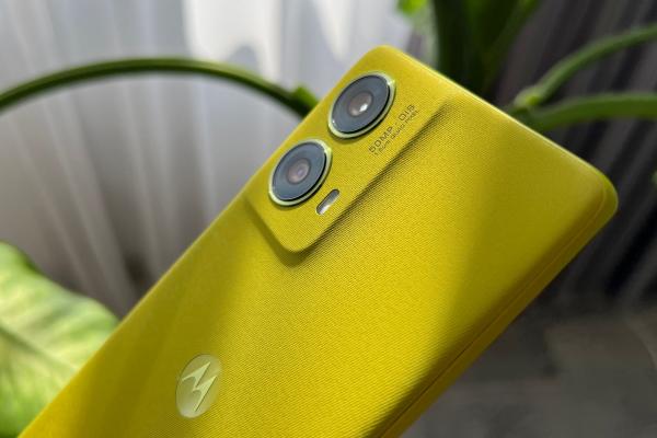Motorola moto g85: Conectivitate suficientă pentru suma plătită, dar nu strica WiFi6 