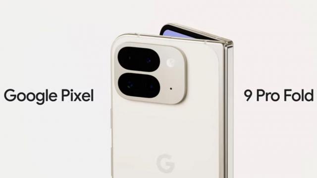 <b>Cât va costa Google Pixel 9 Pro Fold? Mai scump decât Galaxy Z Fold6, se pare...</b>Pe 13 august Google ține un eveniment în cadrul căruia va prezenta telefoanele Pixel 9. Printre ele se numără teoretic şi Pixel 9 Pro Fold, deşi mai nou zvonurile spun că va fi lansat mai târziu. Azi aflăm şi un potenţial preţ, care nu e mic 