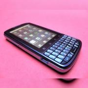 Review Motorola Pro - BlackBerry la jumătate de preț și cu pretenții Înjumătățite (Video)
