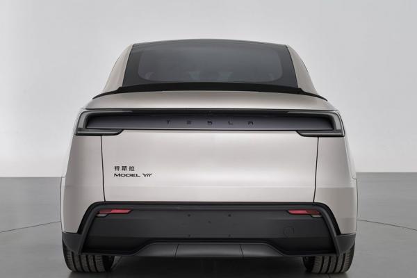 Tesla Model Y Lite - Design