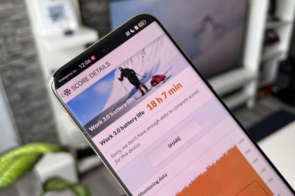 Huawei Pura 80 Ultra: Bateria scade în capacitate, autonomia creşte!?