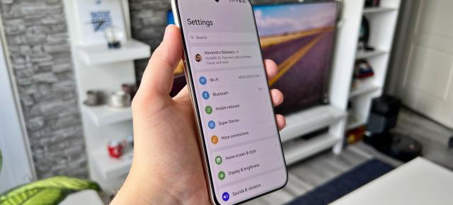 HUAWEI Pura 80 Ultra: OS, UI, aplicaţii cu EMUI 15, microG, GBox și un buton lateral nou