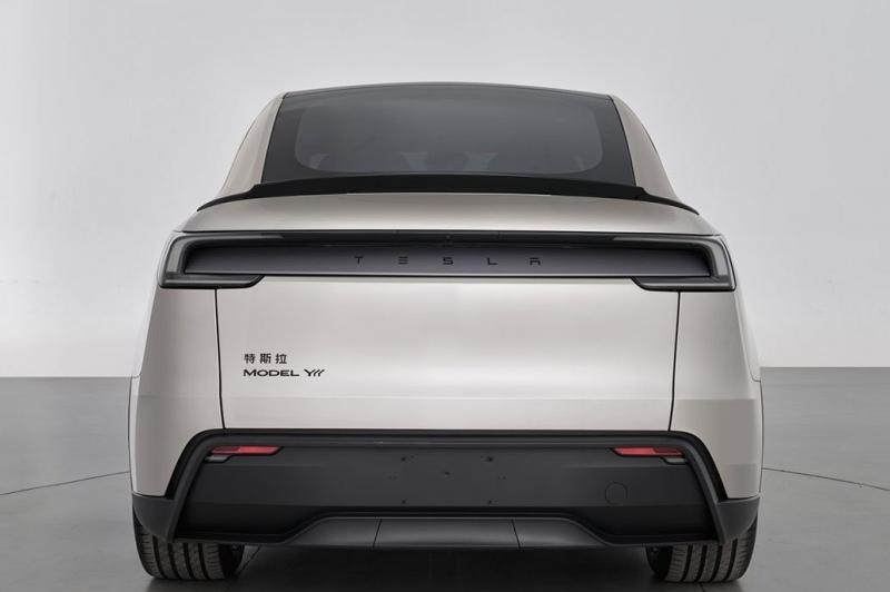 Tesla Model Y Lite - Design: download - 2025-08-19T103325.968.jpg
