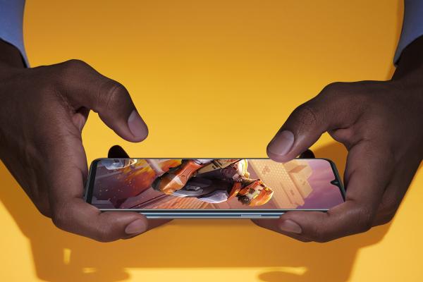 OPPO F15 - Fotografii oficiale