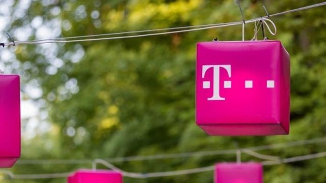 <b>Telekom România anunță majorarea tarifelor pentru servicii, începând cu 1 martie 2020</b>Telekom România începe anul cu un anunţ de majorare a tarifelor sale. E vorba despre preţurile aplicate pentru serviciile operatorului şi care intră în vigoare de pe 1 martie 2020