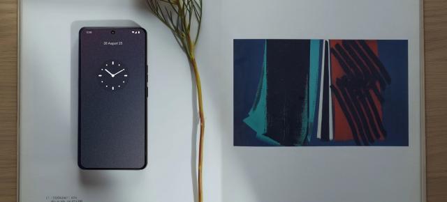 Punkt. MC03 a debutat: Smartphone-ul european care pune accent pe confidențialitate, nu pe specificații
