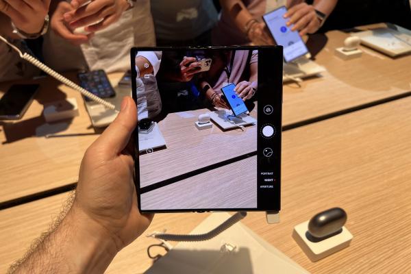 Huawei Mate Xs 2 - Fotografii Hands-On de la evenimente