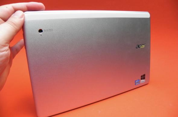 Review Acer Iconia W700: tableta cu dotări de ultrabook, puternică și masivă (Video): review_acer_iconia_w700_mobilissimo_ro_10jpg.jpg