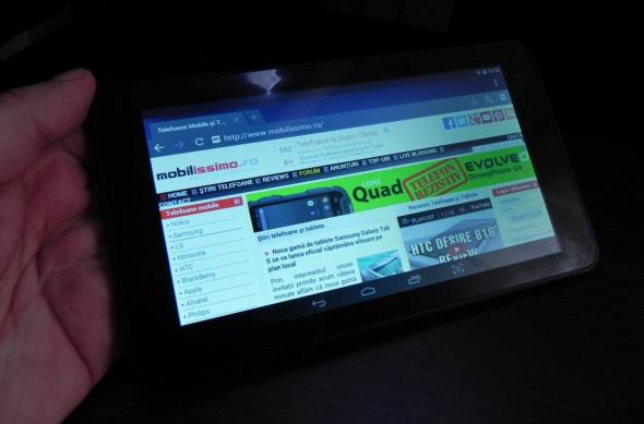 UTOK i700 review: se aude mai bine decât se vede, dar cu siguranță se mișcă bine (Video): utok_i700_review_30jpg.jpg