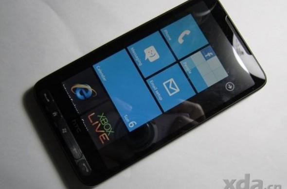 HTC HD2, cu Windows Phone 7 la bord, acum mai aproape de un ROM finalizat (Video): wp7_pe_htc_hd2_04.jpg