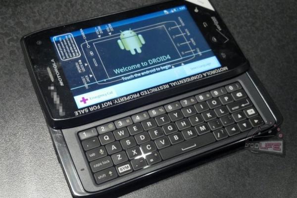 Motorola Droid 4 este un RAZR cu tastatura glisantă QWERTY! Arată foarte bine - iată imagini!