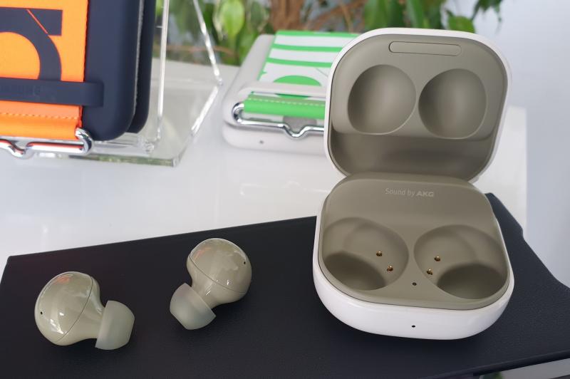 Samsung Galaxy Buds 2 - Fotografii Hands-On: Samsung-Galaxy-Buds-2_008.jpg