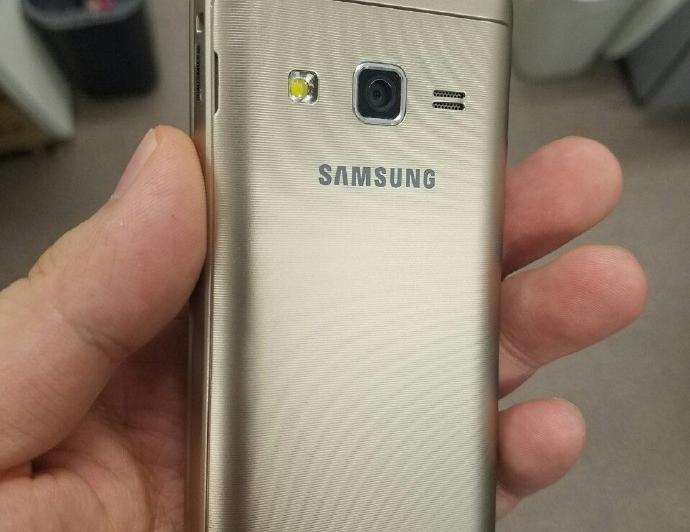 Samsung Galaxy Folder 2, fotografii hands-on: Samsung-Galaxy-Folder 2_2.jpg