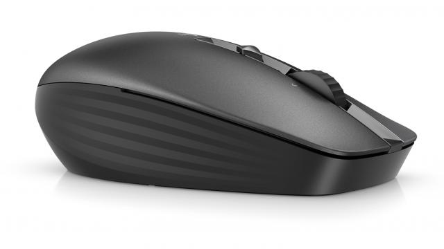 <b>CES 2021: HP 635 este un mouse wireless multi device, care poate fi folosit şi pe sticlă</b>Pe lângă o sumedenie de laptopuri, căşti şi PC-uri, HP a adus la CES 2021 şi periferice. Printre ele se numără acest HP 635 Multi-Device, un mouse wireless multi device, care costă doar 59.99 