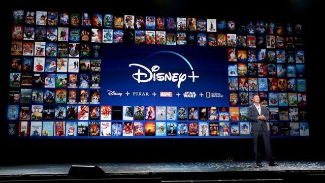 <b>Avem confirmarea oficială: Serviciul de streaming Disney+ va debuta în această vară pe piața din România</b>Veștile bune se țin lanț acum pe final de lună ianuarie, iar așa cum spune și titlul postării de față - astăzi avem confirmarea oficială a debutului Disney+ pe piața din România în această vară. Nu doar țara noastră este pe lista de noi locații 