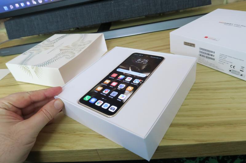 Huawei P50 Pocket - Unboxing: Huawei-P50-Pocket_008.JPG