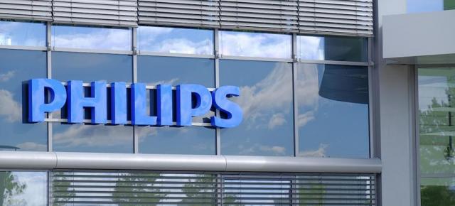 Philips România, amendată cu peste 5 milioane de lei după ce un angajat ar fi dezinstalat WhatsApp chiar în timpul controlului