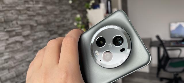 Honor a reușit să vândă mai multe smartphone-uri decât OPPO, vivo și Xiaomi în China; Cererea de terminale a rămas scăzută în trimestrul 3