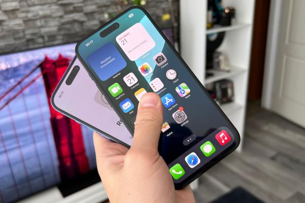 iPhone 16 - Design