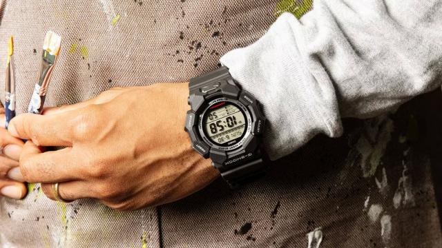 <b>Casio a lansat un ceas cu 10 ani de autonomie a bateriei: G-SHOCK GD010, GA010</b>Oricât de multe ceasuri inteligente ar apărea pe piaţă, e greu să egalezi reputaţia unui Casio G-SHOCK, cu atât mai puţin să o depăşeşti. Ei bine compania tocmai a lansat un ceas robust care impresionează nu doar prin design