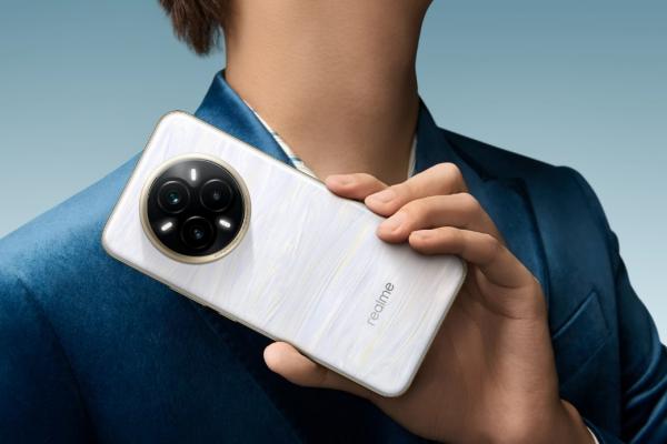 Preț și disponibilitate realme 14 Pro+ în România
