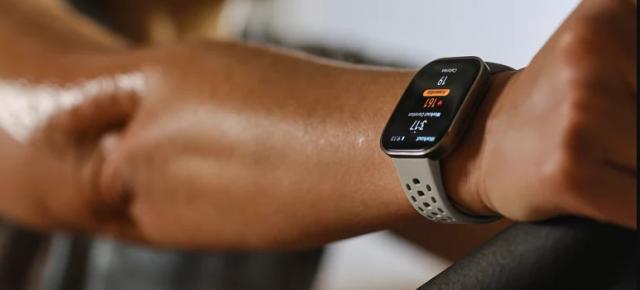 Noul smartwatch Amazfit Bip 6 vine cu ecran AMOLED de 1.97 inch, certificare 5ATM și autonomie de 2 săptămâni