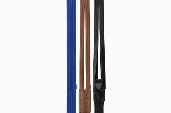 iPhone Pocket: Apple-iPhone-Pocket-and-ISSEY-MIYAKE-long-strap-colors.jpg
