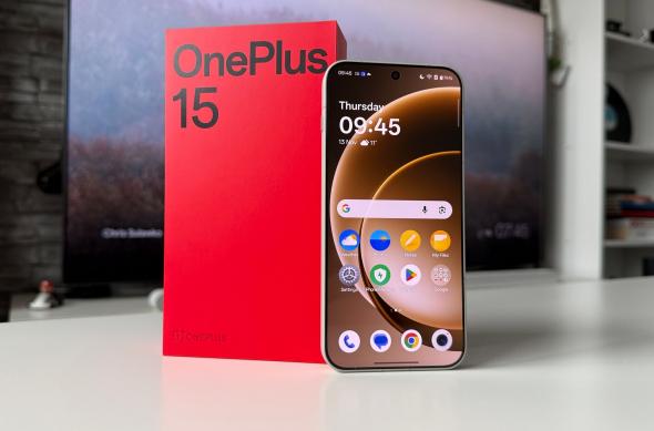 OnePlus 15 - Unboxing: OnePlus-15-Unboxing_ (3).jpg