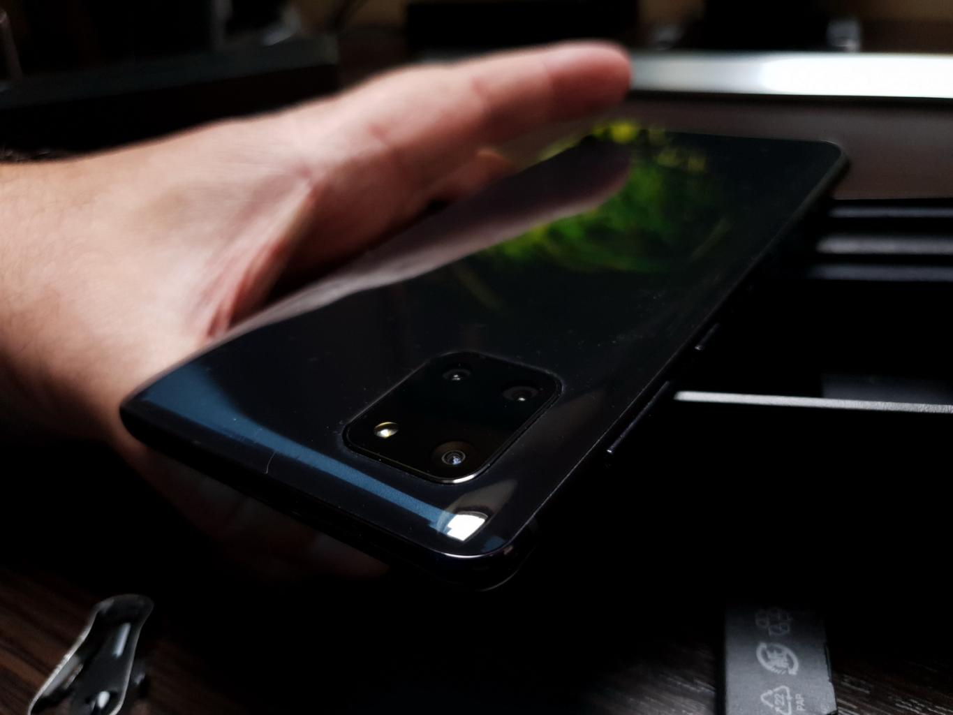 Samsung Galaxy Note 10 Lite Review detaliat în limba română (Evaluare ...