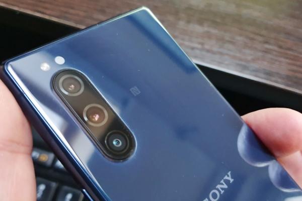 Turul Magazinelor #698: Xperia 5 la reducere, Galaxy A31 şi Redmi Note 9 au ajuns în România + smart TV la 552 lei