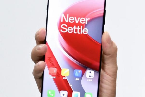 OnePlus 12 - Fotografii hands-on (Leak)