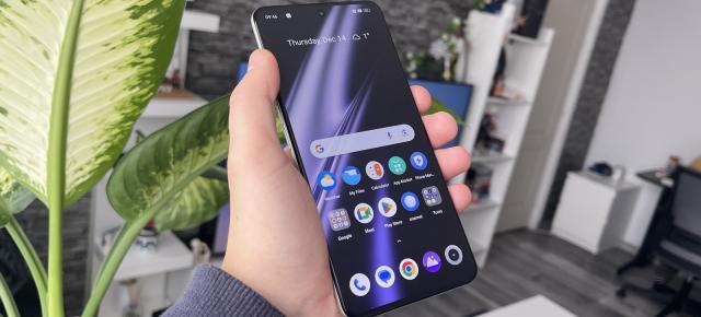 realme GT3: Display pregătit pentru jocuri, Netflix, toate cele