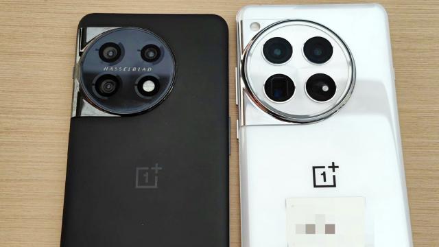 <b>OnePlus 12: Specificații și design scăpate pe internet înainte de lansarea în China (Video)</b>OnePlus 12, așteptatul flagship de la OnePlus, este pe cale să fie dezvăluit oficial pe 5 decembrie în China. Înainte de acest eveniment, detaliile despre dispozitiv au început să apară online, oferind o privire asupra viitoarei generații de dispozitive