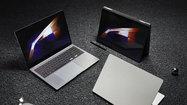 <b>Samsung lansează laptopurile Galaxy Book 4: 3 modele cu funcţii AI, procesor Intel Core Ultra</b>Samsung a lansat noi produse hardware în această săptămână, dar nu vă gândiţi la telefoane, căşti, tablete. Nu, e vorba despre un trio de laptopuri Galaxy Book 4, care vin cu funcţionalitate AI şi procesor Intel Core Ultra