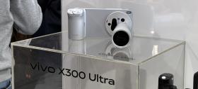 Turul standului vivo de la MWC 2026: Camera-phone-ul vivo X300 Ultra prezentat în premeiră, alături de alte telefoane, tablete și casca AR / XR vivo Vision
