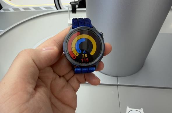 Huawei GT Runner 2 - Fotografii hands-on: Photo 02.03.2026, 12 24 12.jpg