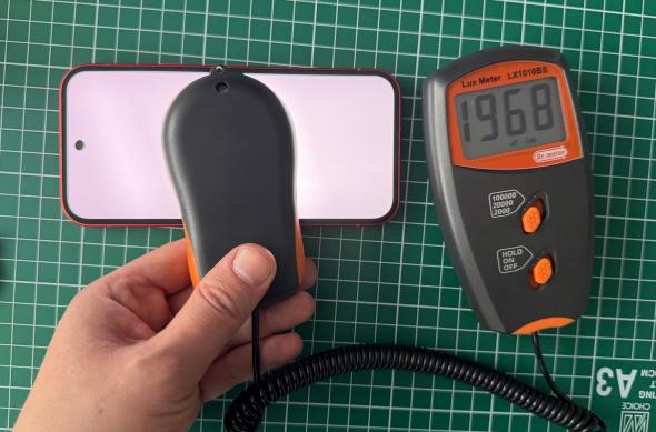Google Pixel 10a - Test luminozitate: Luminozitate_ (2).jpg