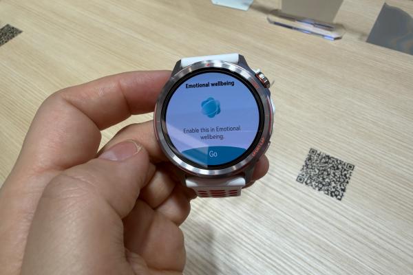 Huawei GT Runner 2 - Fotografii hands-on