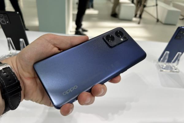 OPPO Reno7 5G - Fotografii Hands-on