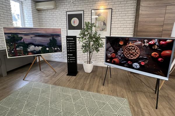 Am văzut la treabă cele mai noi televizoare Neo QLED Samsung: model de gaming de 144 Hz + The Frame, Serif 2022, model 8K