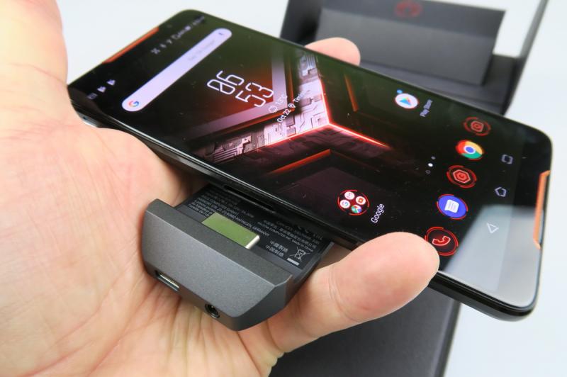 ASUS ROG Phone - Unboxing: ASUS-ROG-Phone_128.JPG
